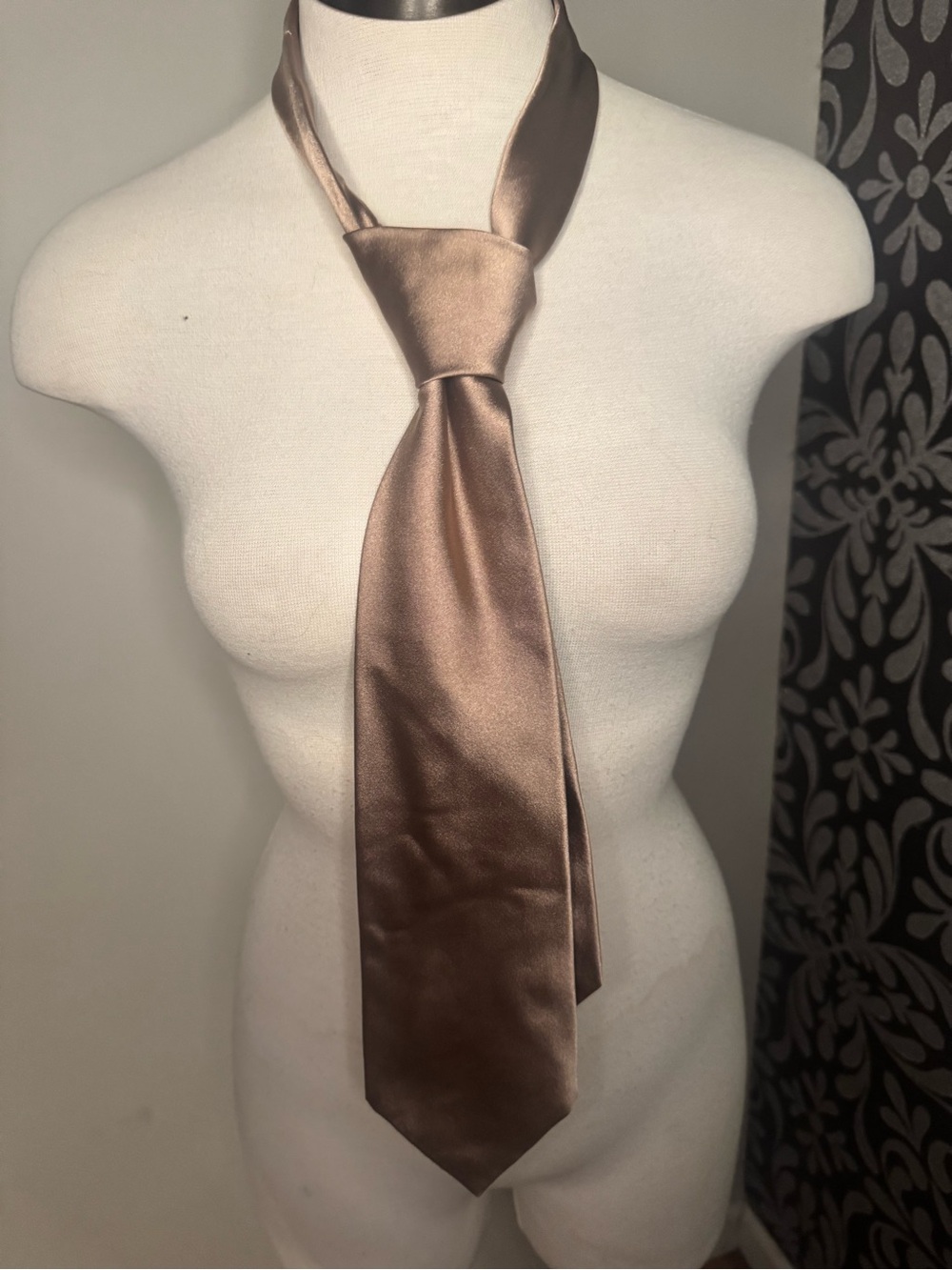 Ralph Lauren Purple Label dark gold silk tie